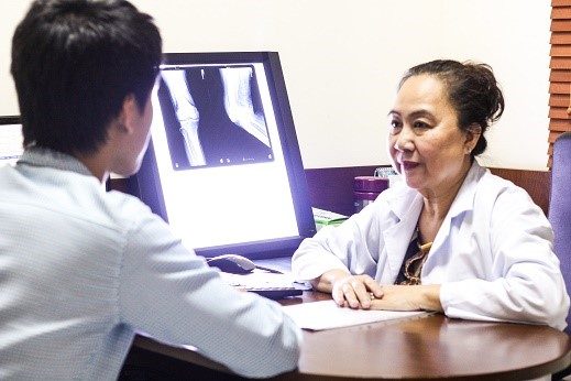 Nên đi thăm khám tại cơ sở y tế uy tín để nắm rõ tình trạng bệnh